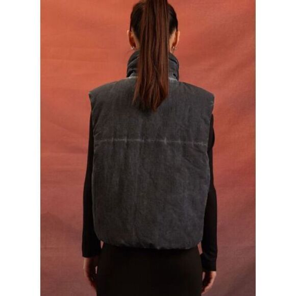 Unisex Rebel Moon Quilted Zip-Up Vest Mens Size Small Puffer - Picture 7 of 7